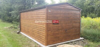 Garaż blaszany na zgłoszenie, 3x5m , jasny orzech, filc pod dachem, rynny PCV, wzmocniony profilem zamkniętym ocynkowanym