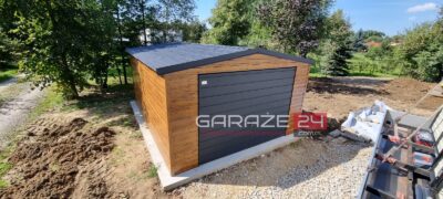 Garaż blaszany na zgłoszenie 4x6m, filc pod dachem, drzwi , okno , blachodachówka, wzmocniony profilem zamkniętym ocynkowanym