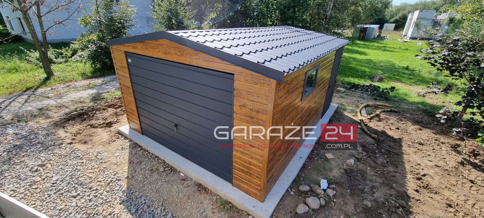 Garaż blaszany na zgłoszenie 4x6m, filc pod dachem, drzwi , okno , blachodachówka, wzmocniony profilem zamkniętym ocynkowanym - obrazek 5