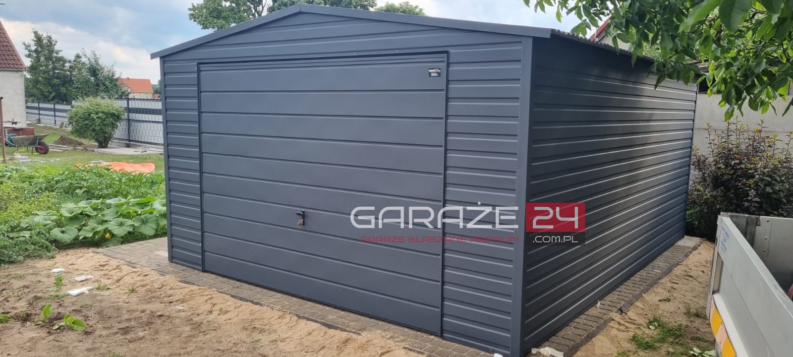 Garaż blaszany na zgłoszenie , 4x5m, grafit mat, brama uchylna , wzmocniony profilem zamkniętym ocynkowanym - obrazek 2