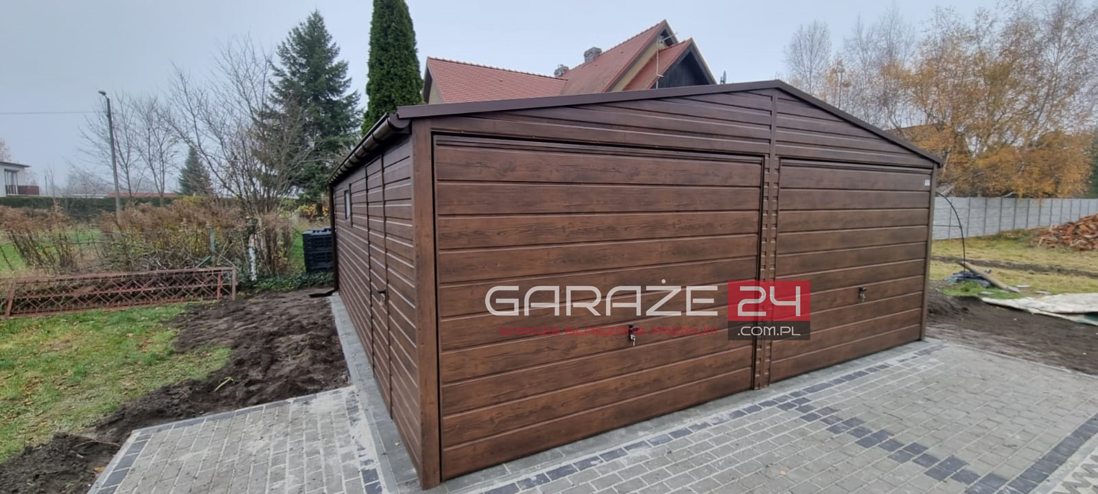 Garaż blaszany na zgłoszenie, 6x5,80m ,do 35m2, ciemny orzech, dwie bramy uchylne , wzmocniony profilem zamkniętym ocynkowanym - obrazek 6