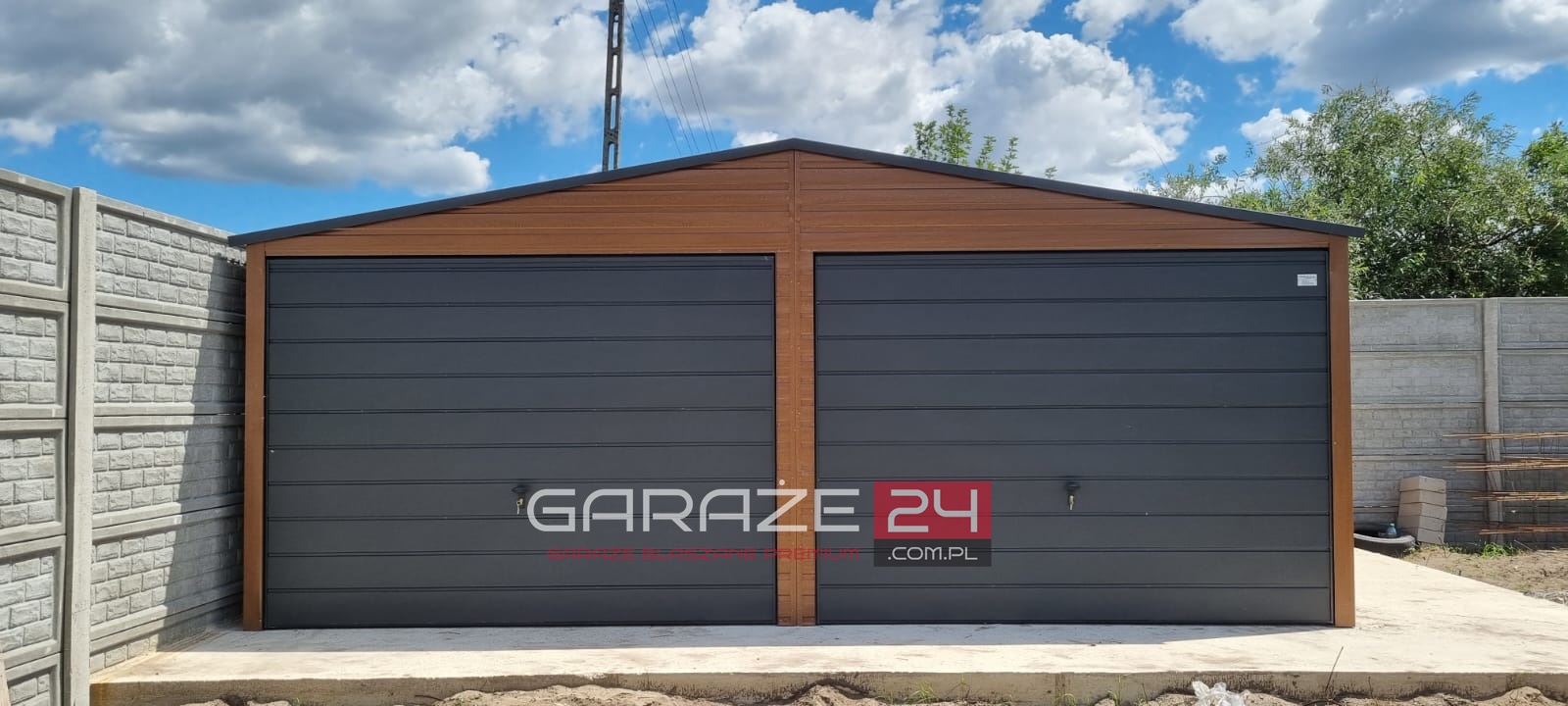 Garaż blaszany na zgłoszenie , 6x5m , złoty dąb + grafit mat, dwie bramy uchylne, wzmocniony profilem zamkniętym ocynkowanym - obrazek 4