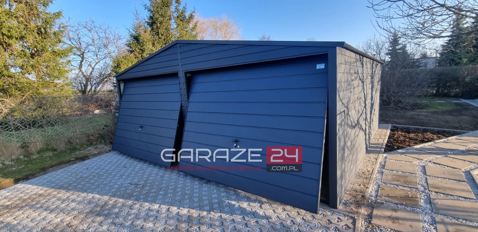 Garaż blaszany na zgłoszenie 6x5m , do 35m2, grafit mat, dwie bramy uchylne, wzmocniony profilem zamkniętym ocynkowanym - obrazek 2