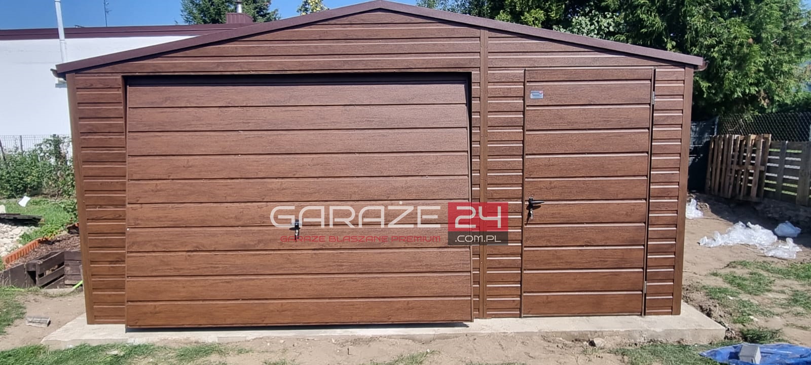 Garaż blaszany PREMIUM 5x6m, na zgłoszenie do35m2, ciemny orzech , brama uchylna ,drzwi , wzmocniony profilem zamkniętym ocynkowanym