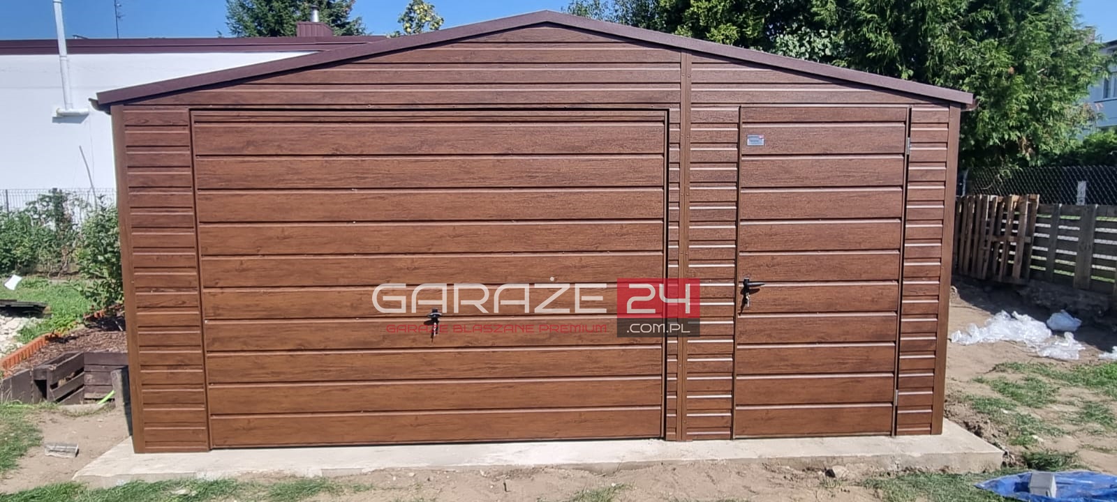 Garaż blaszany PREMIUM 5x6m, na zgłoszenie do35m2, ciemny orzech , brama uchylna ,drzwi , wzmocniony profilem zamkniętym ocynkowanym - obrazek 5