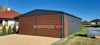 Garaż blaszany PREMIUM 7x12m, podwyższony o 10cm ,rynny PCV, filc pod dachem , drzwi , trzy okna, wzmocniony profilem zamkniętym ocynkowanym