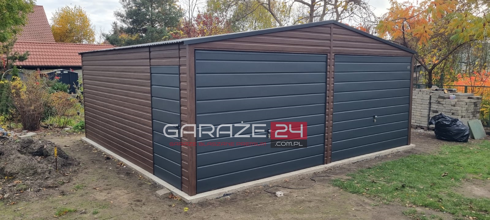 Garaż blaszany PREMIUM 6x5,80m, do 35m2 na zgłoszenie ,ciemny orzech + grafit , podwyższony o 10cm, wzmocniony profilem zamkniętym ocynkowanym - obrazek 2