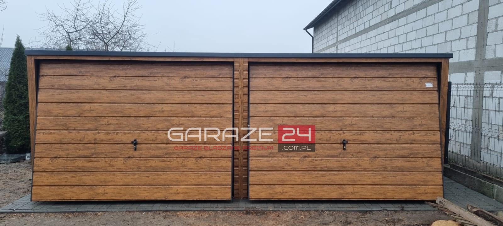Garaż blaszany PREMIUM 6x5,80m , do 35m2 na zgłoszenie, jasny orzech , dwie bramy uchylne ,wzmocniony profilem zamkniętym ocynkowanym - obrazek 5