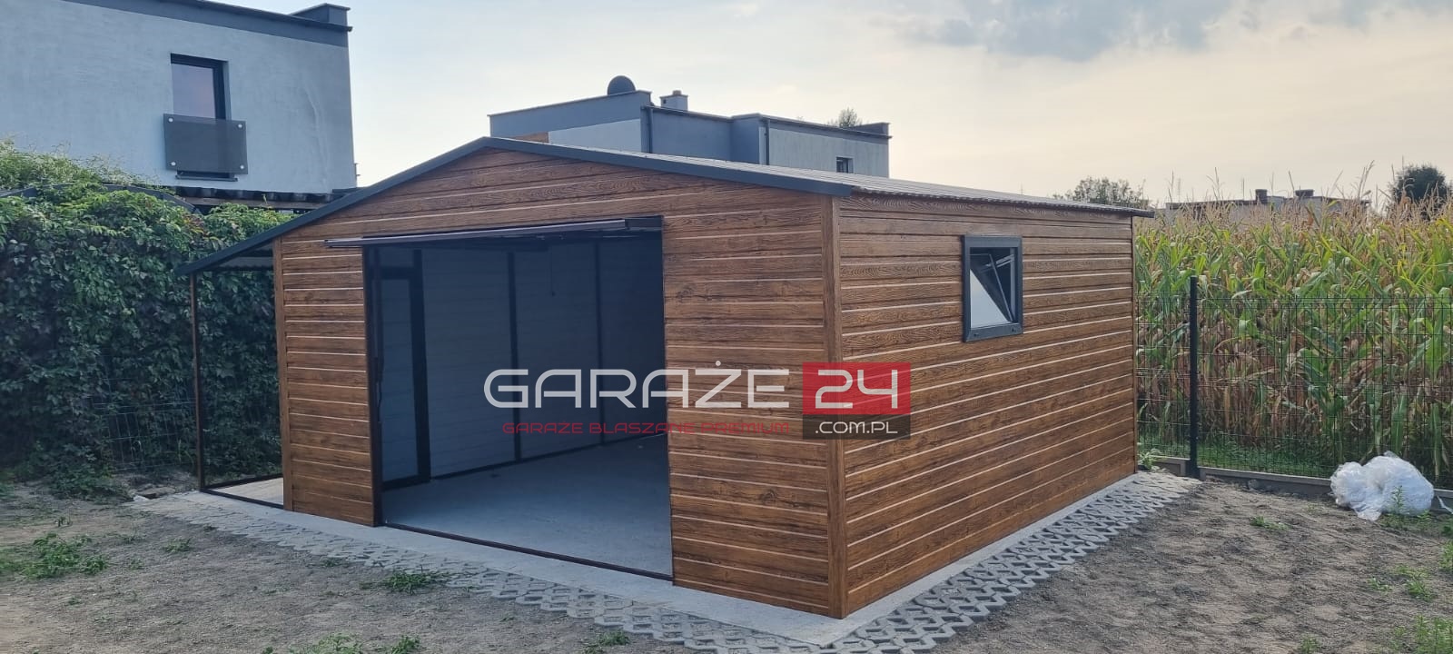 Garaż blaszany 6m szeroki ( 5m garaż + 1m wiata) 5,80m długi, do 35m2 na zgłoszenie ,brama uchylna, wzmocniony profilem zamkniętym ocynkowanym - obrazek 6