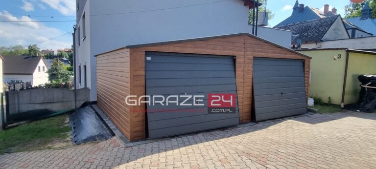 Które wykończenie garażu blaszanego 6×6 jest najbardziej praktyczne?